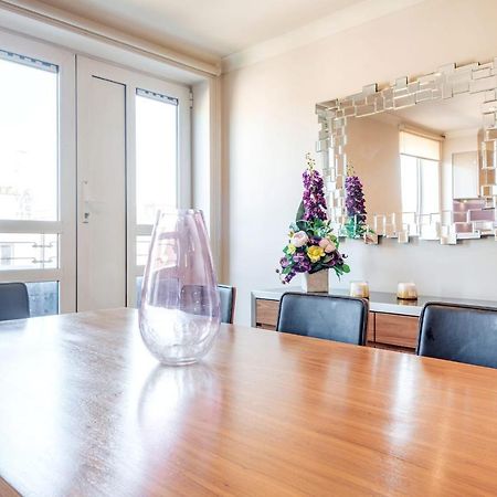 Stunning 3-Bedroom In The Heart Of London With Parking-Hosted By Sweetstay Buitenkant foto