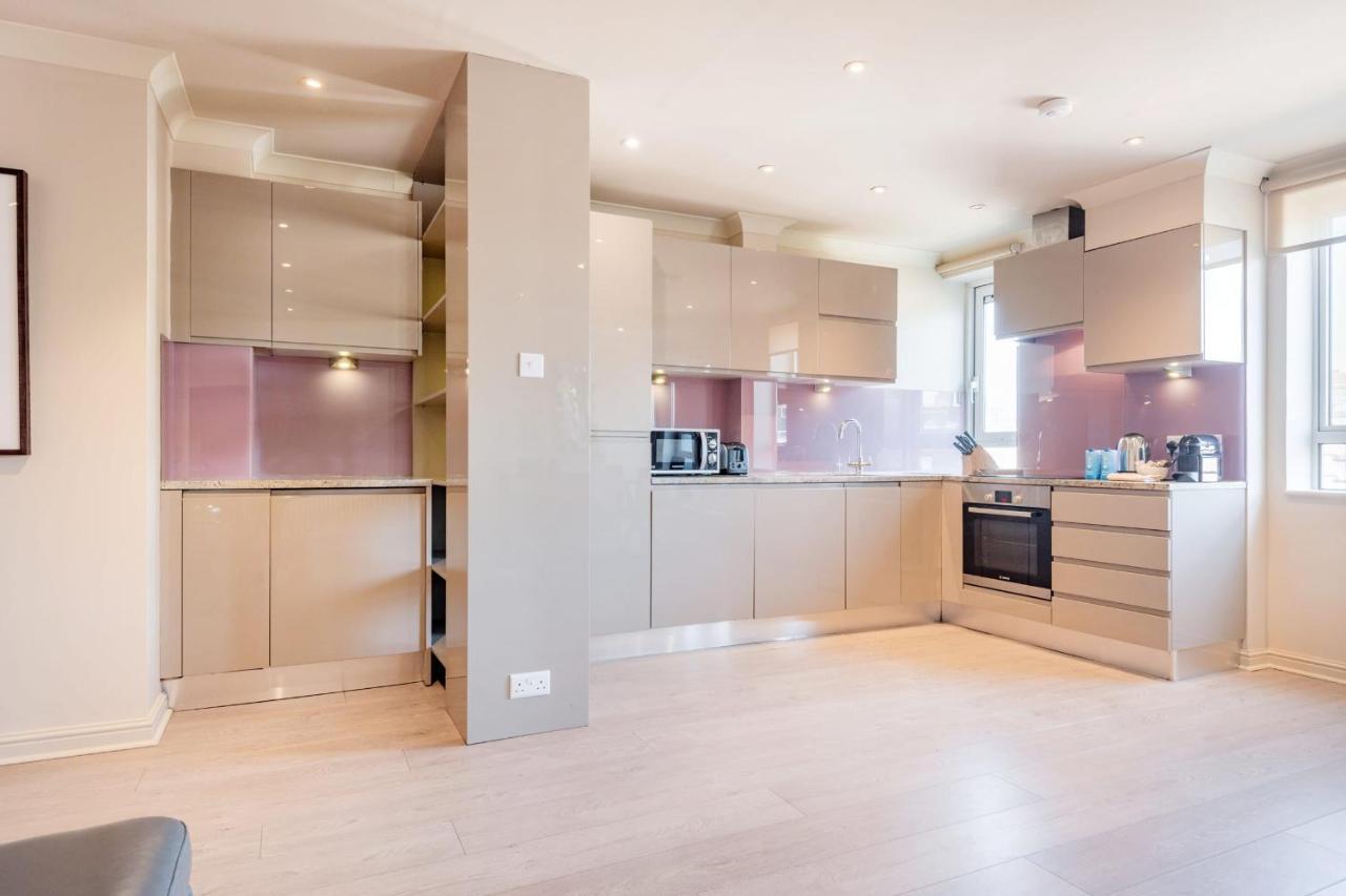 Stunning 3-Bedroom In The Heart Of London With Parking-Hosted By Sweetstay Buitenkant foto